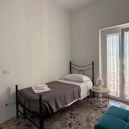 Le Casette Di Fra 아파트호텔 산타 세베라